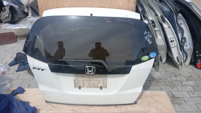 Дверь 5-я Honda Fit GE6 L13A 2010