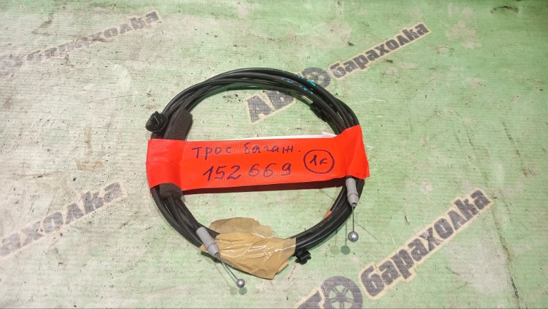 Тросик багажника Toyota Belta KSP92 1KR -FE 2009