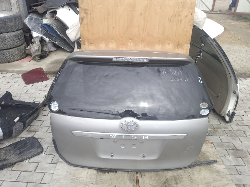 Дверь 5-я Toyota Wish ZNE10 1ZZ-FE 2007