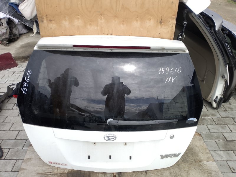 Дверь 5-я Daihatsu Yrv M201G K3-VET 2000