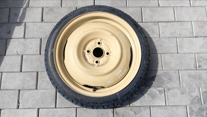 Запаска Toyota Ist NCP60 2NZ-FE 2006