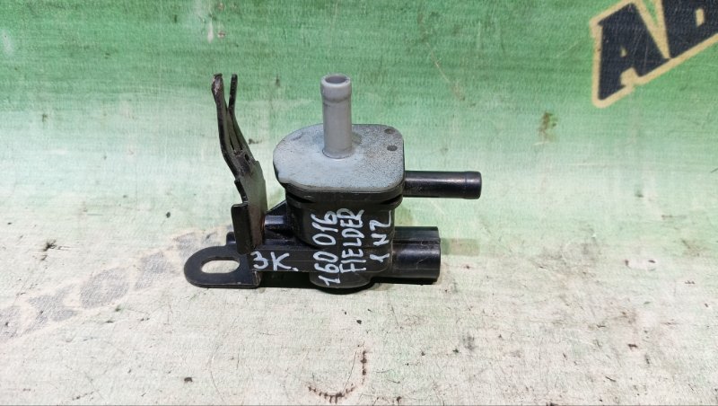Вакуумный клапан Toyota Corolla Fielder NZE144 1NZ-FE 2010