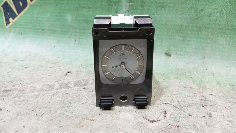 Часы Toyota Progres JCG10 1JZ-GE 1998