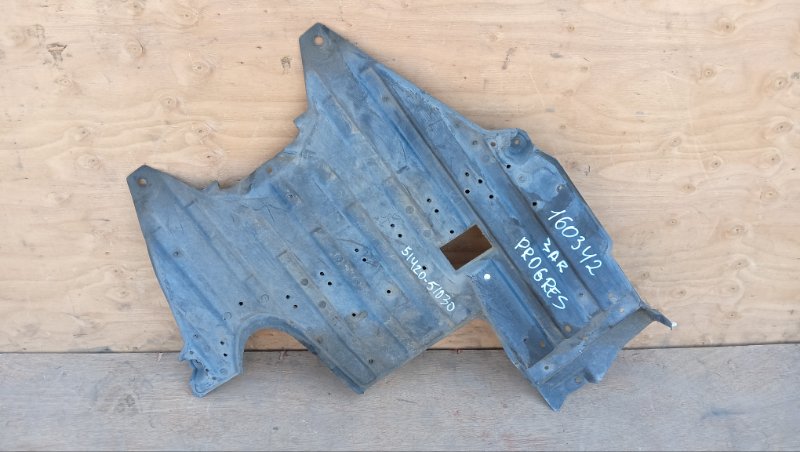 Защита двигателя Toyota Progres JCG10 1JZ-GE 1998 передняя