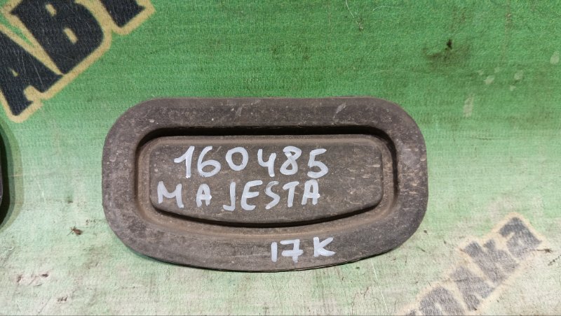Заглушка маховика Toyota Crown Majesta JZS155 2JZ-GE 1996