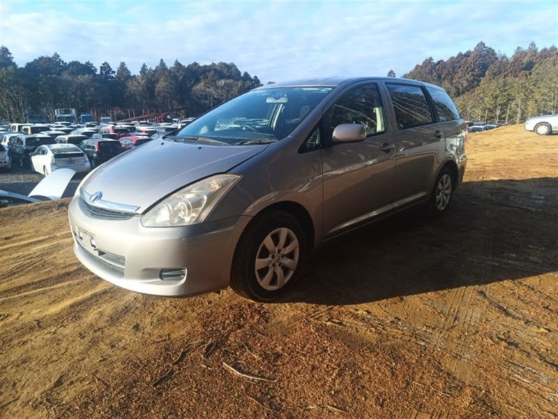 Крыло Toyota Wish ZNE10 1ZZ-FE 2005 переднее левое