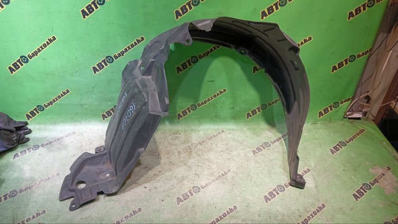 Подкрылок Toyota Funcargo NCP25 1NZ-FE 2002 передний правый