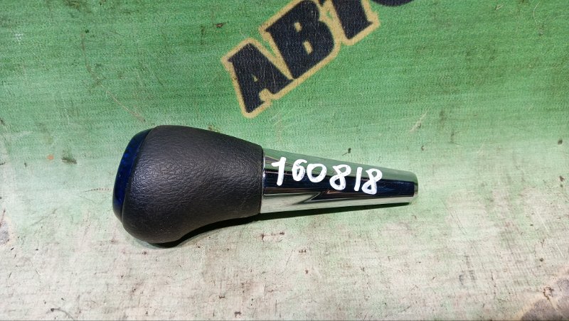 Ручка кпп Toyota Aqua NHP10 1NZ-FXE 2012