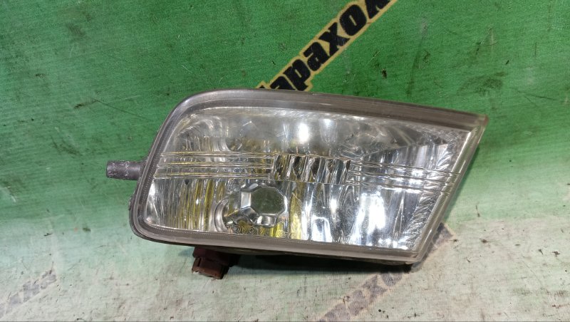 Туманка Toyota Crown JZS175 2JZ-FSE 2000 правая