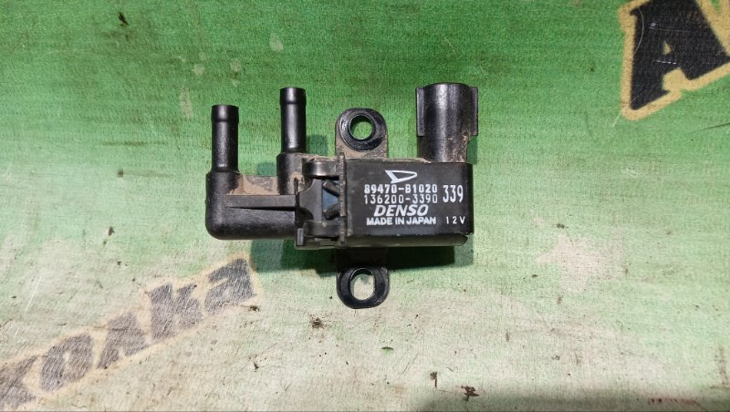 Вакуумный клапан Daihatsu Mira E:s LA350S KF-VE6
