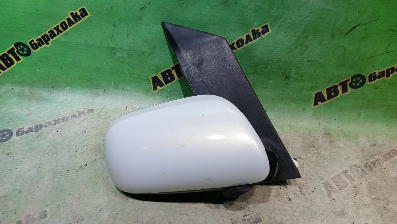 Зеркало TOYOTA ISIS ZNM10 1ZZ-FE 2006 переднее правое (б/у)