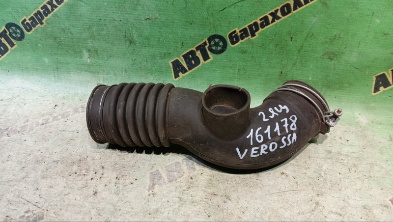 Гофра воздушного фильтра Toyota Verossa JZX110 1JZ-FSE 2003
