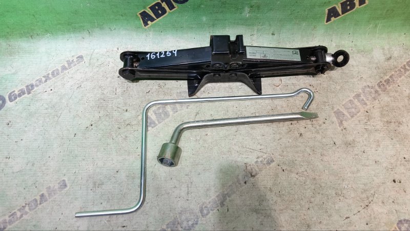 Поддомкратник Mazda Demio DY3W ZJ 2003