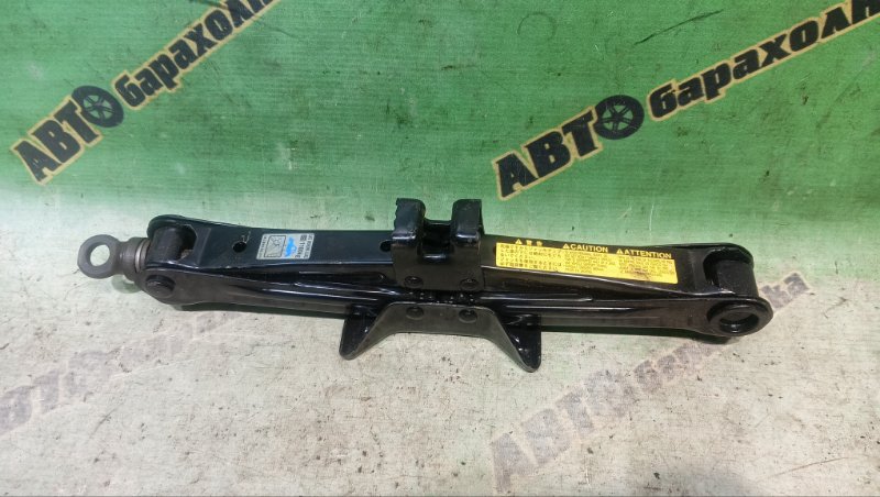 Поддомкратник TOYOTA WISH ZNE10 1ZZ-FE 2005 (б/у)