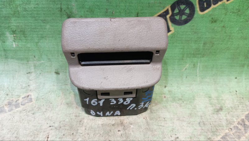 Пепельница TOYOTA DYNA KDY231 (б/у)