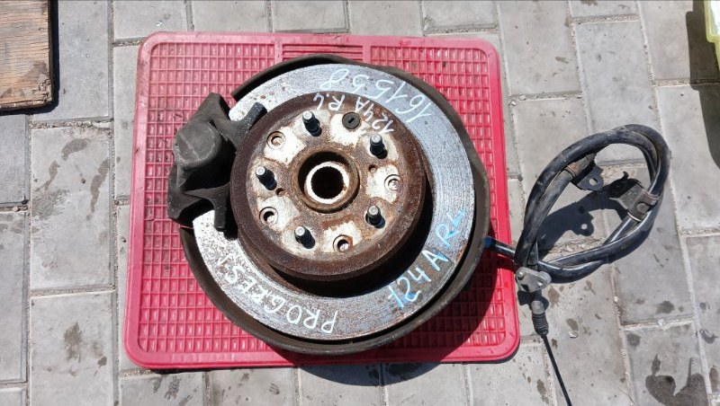 Ступица TOYOTA PROGRES JCG10 1JZ-GE 1998 задняя левая (б/у)
