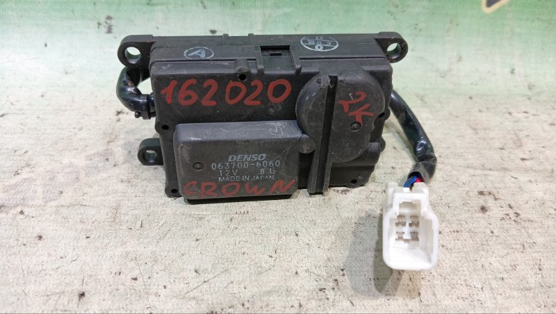 Сервопривод заслонок печки TOYOTA CROWN JZS151 1JZ-GE 1999 (б/у)