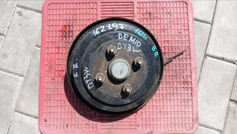Ступица MAZDA DEMIO DY3W ZJ 2004 задняя правая (б/у)