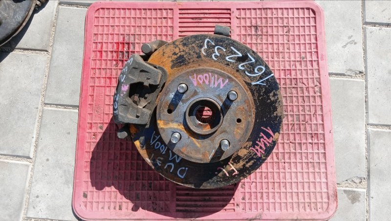 Ступица TOYOTA DUET M100A EJ-VE 2003 передняя левая (б/у)