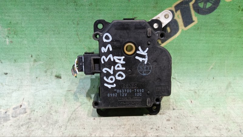 Сервопривод заслонок печки TOYOTA OPA ZCT10 1ZZ-FE 2001 (б/у)