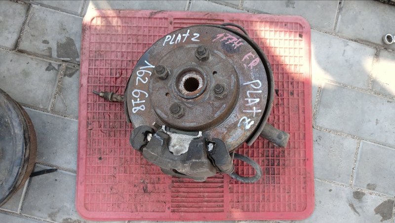 Ступица TOYOTA PLATZ SCP11 1SZ-FE 2001 передняя правая (б/у)