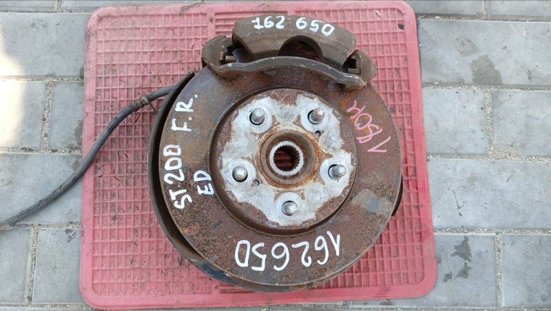 Ступица TOYOTA CARINA ED ST200 4S-FE 1995 передняя правая (б/у)