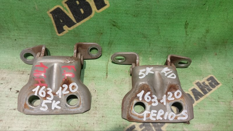 Петля дверная DAIHATSU TERIOS KID J111G EF-DEM 2001 передняя правая (б/у)