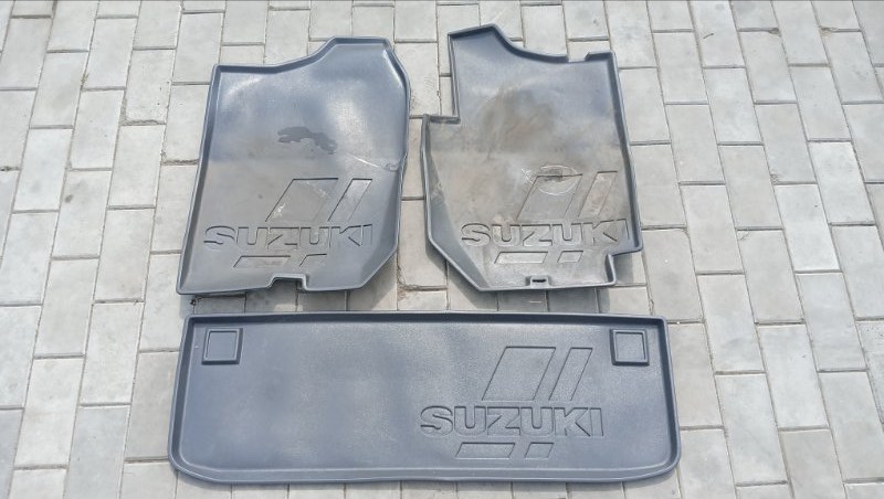 Коврики комплект SUZUKI JIMNY JB23W K6A 2013 (б/у)