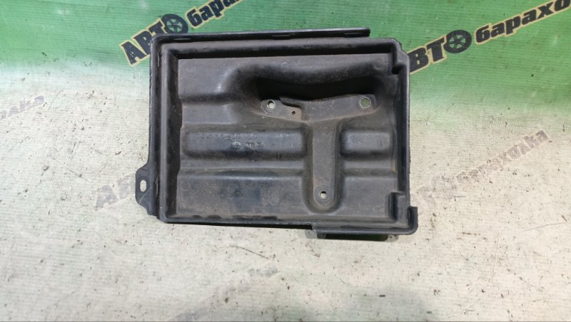Подставка под аккумулятор TOYOTA VEROSSA JZX110 1JZ-FSE 2003 (б/у)