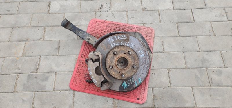 Ступица TOYOTA PROGRES JCG11 2JZ-FSE 2005 передняя правая (б/у)