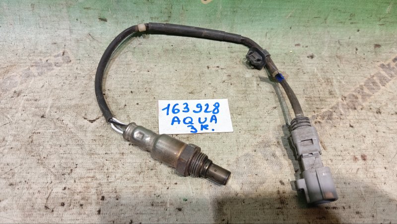 Лямбда-зонд TOYOTA AQUA NHP10 1NZ-FXE 2012 (б/у)