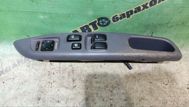 Пульт стеклоподъемника MITSUBISHI DELICA PE8W 4M40 1997 передний правый (б/у)