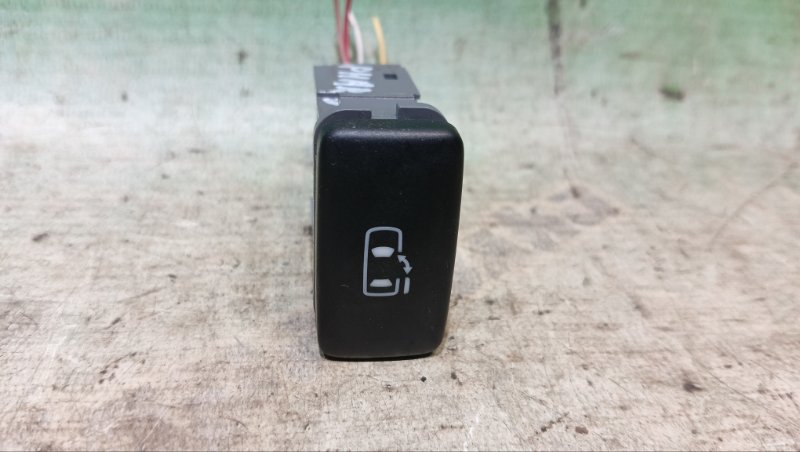 Кнопка открытия дверей TOYOTA ALPHARD MNH10 (б/у)