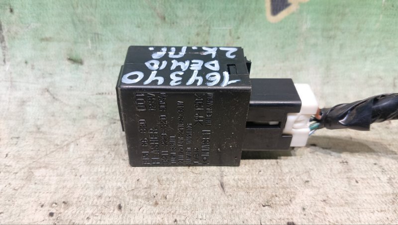 Реле поворота MAZDA DEMIO DY3W ZJ 2006 (б/у)