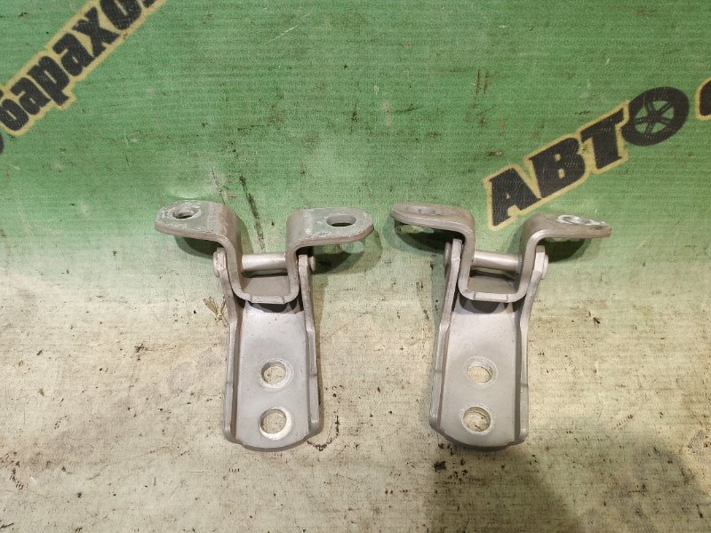 Петля дверная TOYOTA MARK II GX110 1G-FE (BEAMS) 2001 передняя правая (б/у)