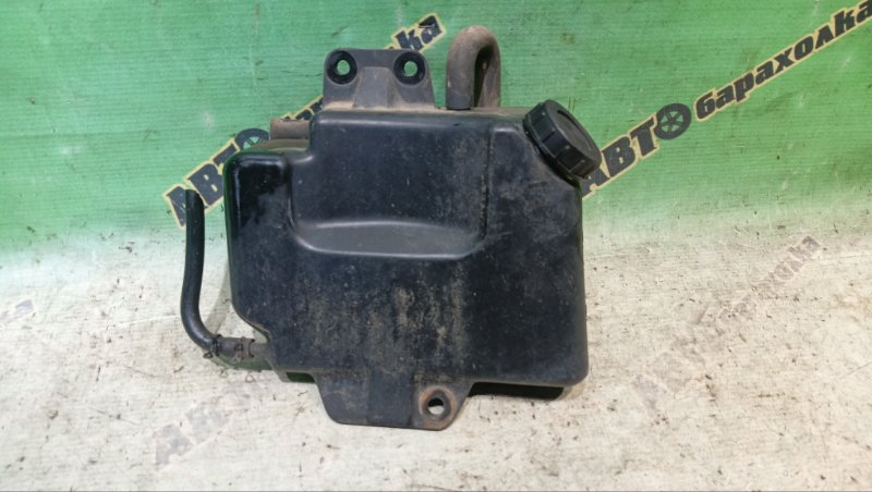 Бачок расширительный MITSUBISHI CANTER FB501B 4M40 (б/у)