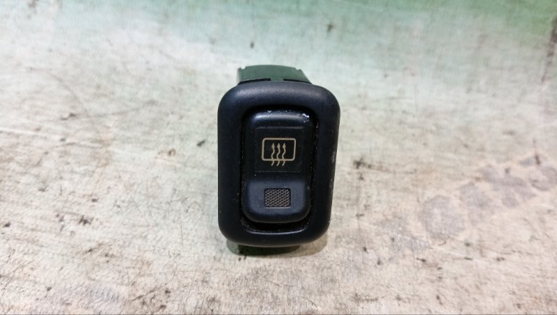 КНОПКА ОБОГРЕВА ЗАДНЕГО СТЕКЛА DAIHATSU YRV M201G K3-VET 2000 (б/у)