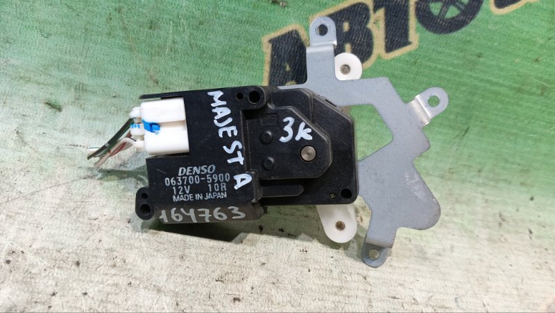 Сервопривод заслонок печки TOYOTA CROWN MAJESTA JZS155 2JZ-GE 1996 (б/у)