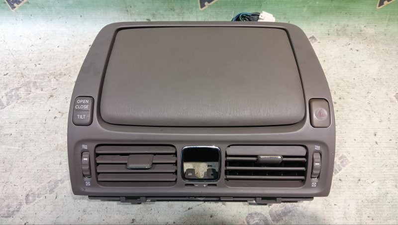 Монитор TOYOTA PROGRES JCG11 2JZ-FSE 2005 (б/у)