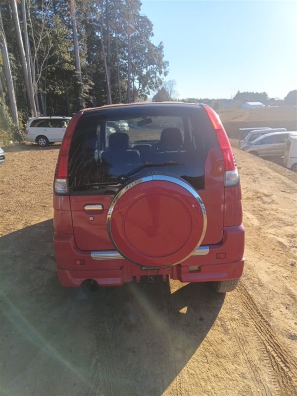 Колпак запасного колеса DAIHATSU TERIOS KID J111G EF-DEM 2001 (б/у)