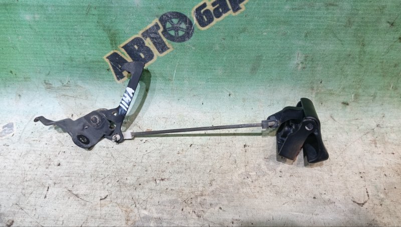 КРЮЧОК КАПОТА TOYOTA CROWN JZS171 1JZ-GE 2000 (б/у)