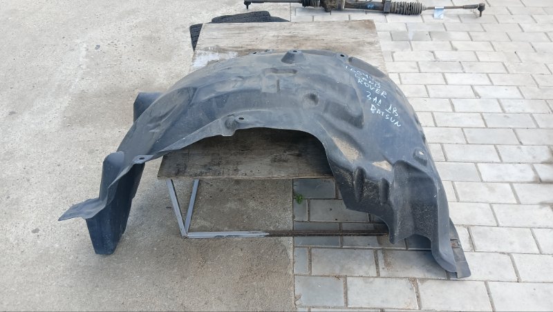 Подкрылок Land Rover Discovery L319 406PN 2008 передний левый (б/у)