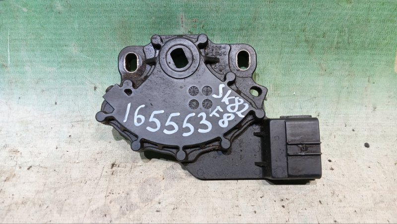 Датчик положения акпп NISSAN VANETTE SK82MN F8 2002 (б/у)