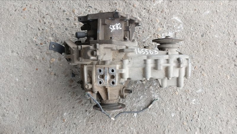 Раздаточная коробка NISSAN VANETTE SK82MN F8 2002 (б/у)