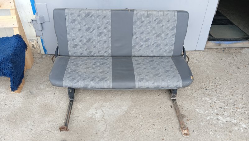 Сидение NISSAN VANETTE SK82MN F8 2002 заднее (б/у)