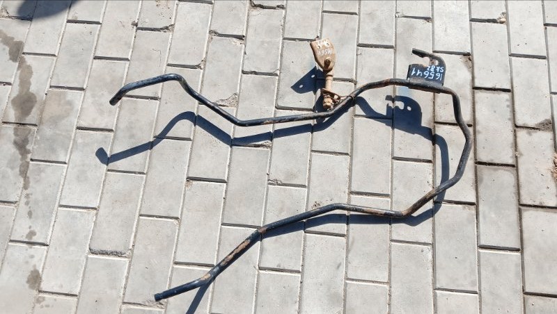 Крепление запаски NISSAN VANETTE SK82MN F8 2002 (б/у)
