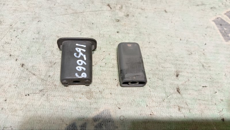 Кнопка блокировки дверей NISSAN VANETTE SK82MN F8 2002 (б/у)