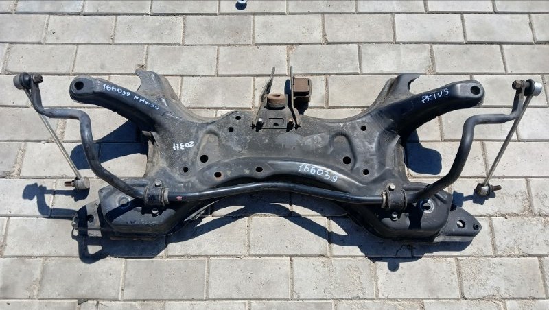 Балка под двс TOYOTA PRIUS NHW20 1NZ-FXE 2004 (б/у)