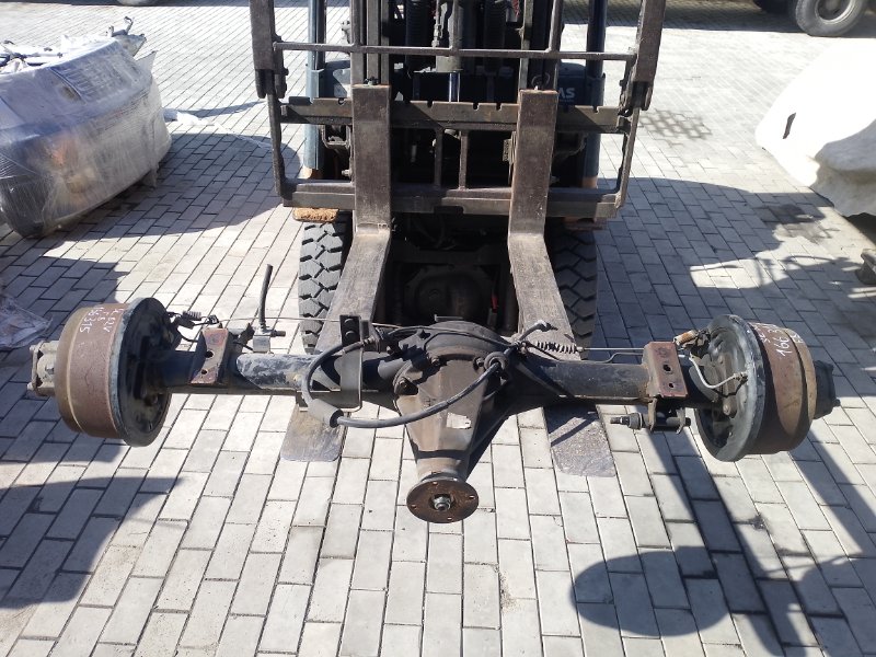 Мост MAZDA BONGO SK82V F8 2004 (б/у)