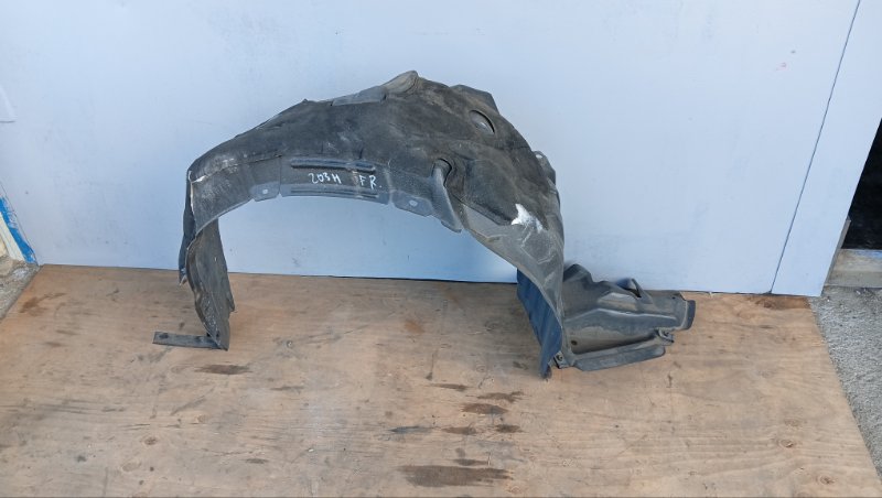 Подкрылок TOYOTA PRIUS NHW20 1NZ-FXE 2004 передний правый (б/у)